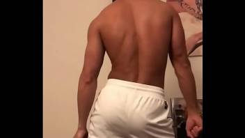 Me twerking that ass!!